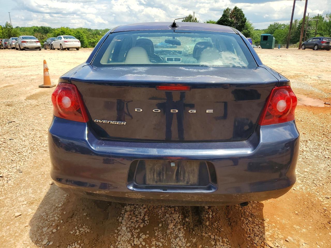 Dodge Avenger Se