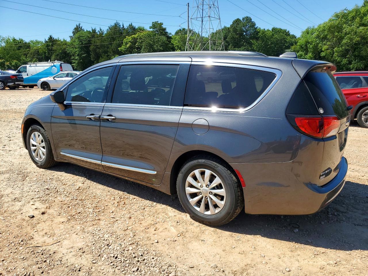 Chrysler Pacifica Touring L
