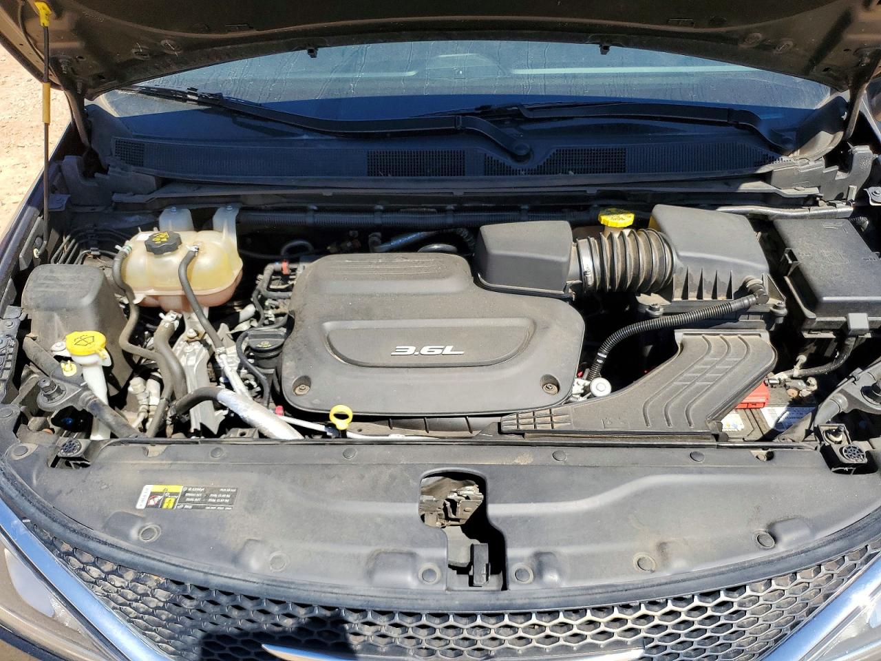 Chrysler Pacifica Touring L