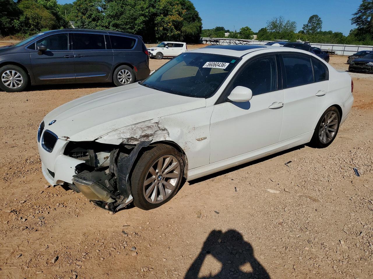 Salvage BMW 3 Series Image