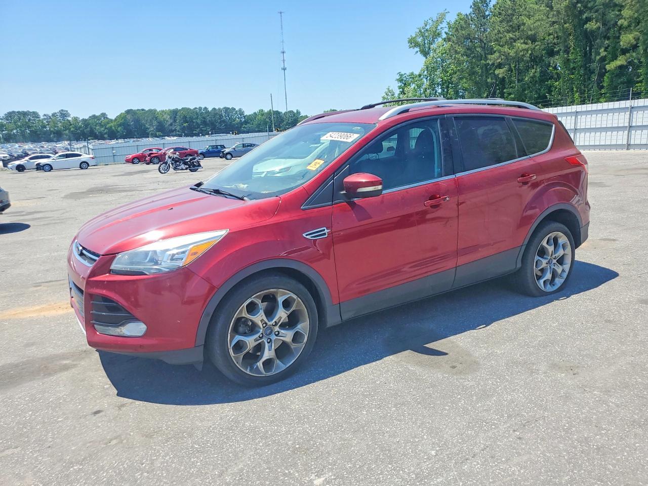 Salvage Ford Escape Image