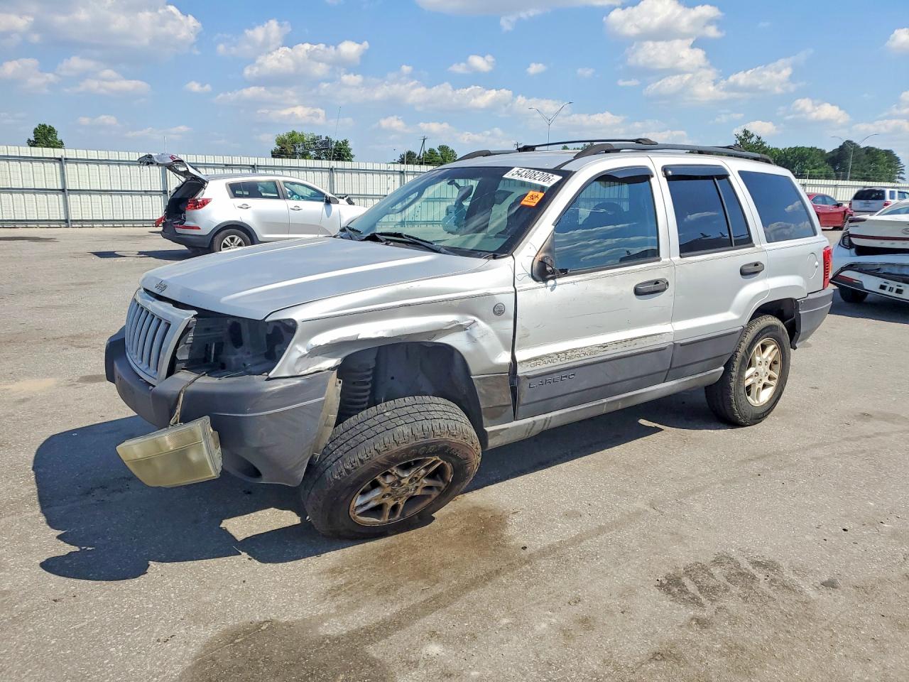 Salvage Jeep Cherokee Image