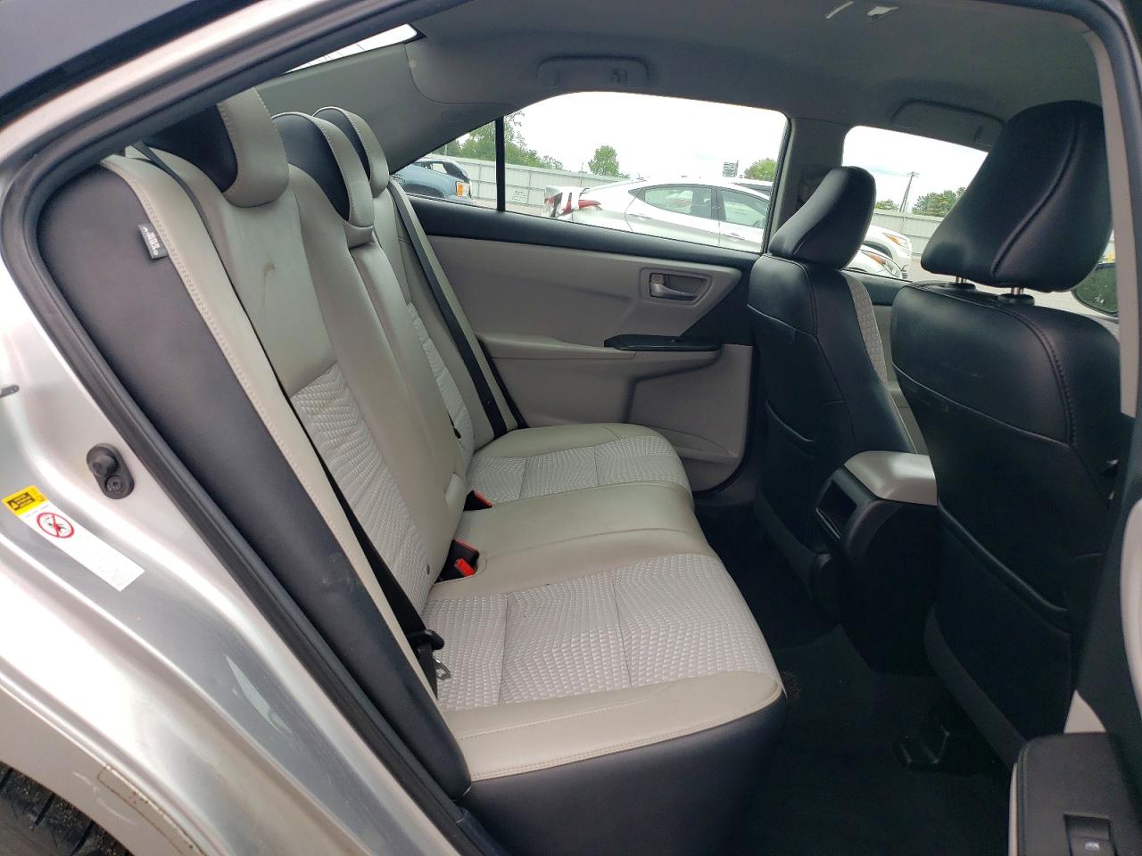 Toyota Camry Se