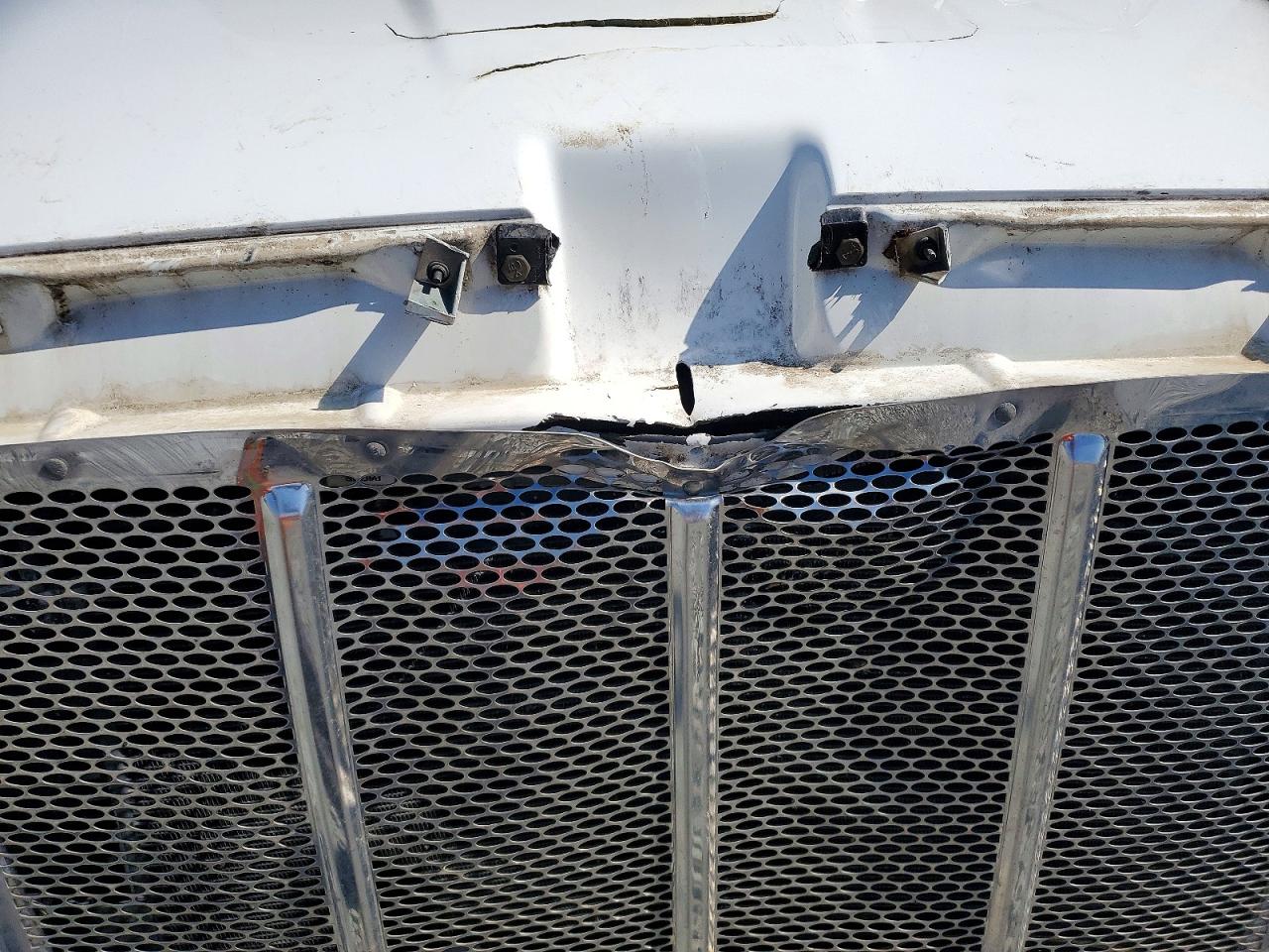 Peterbilt 337