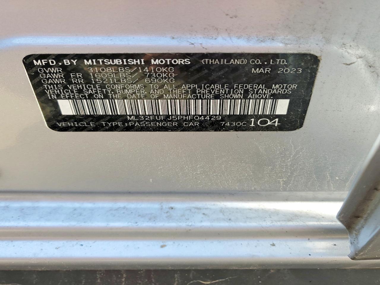 Mitsubishi Mirage G4 Es