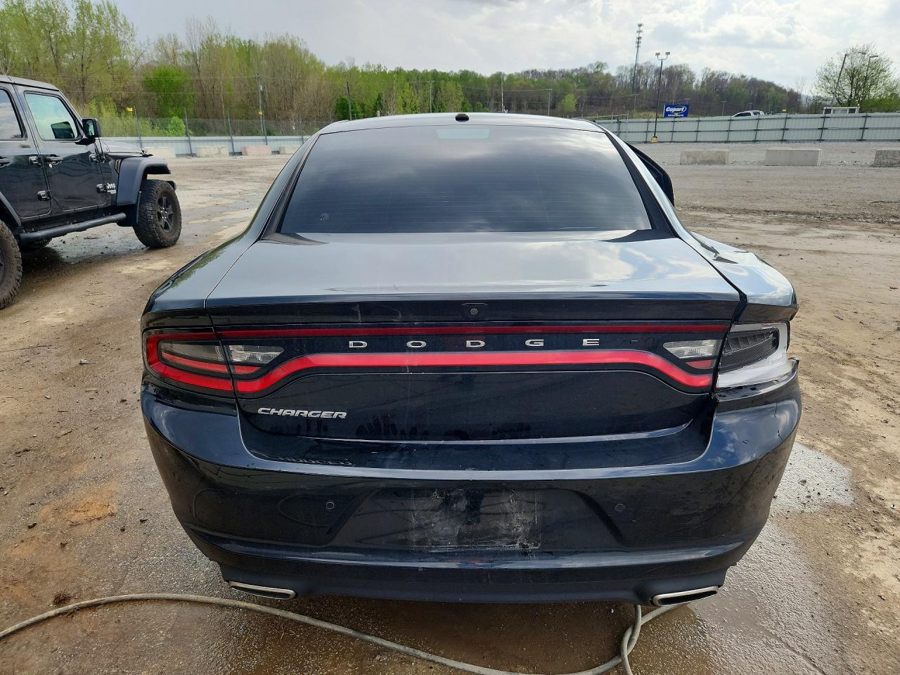 Dodge Charger Sxt