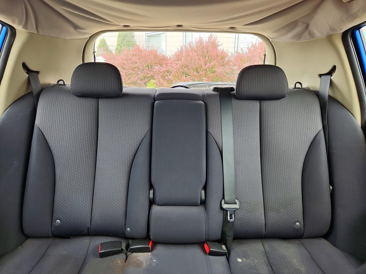 Nissan Versa 1.8 S