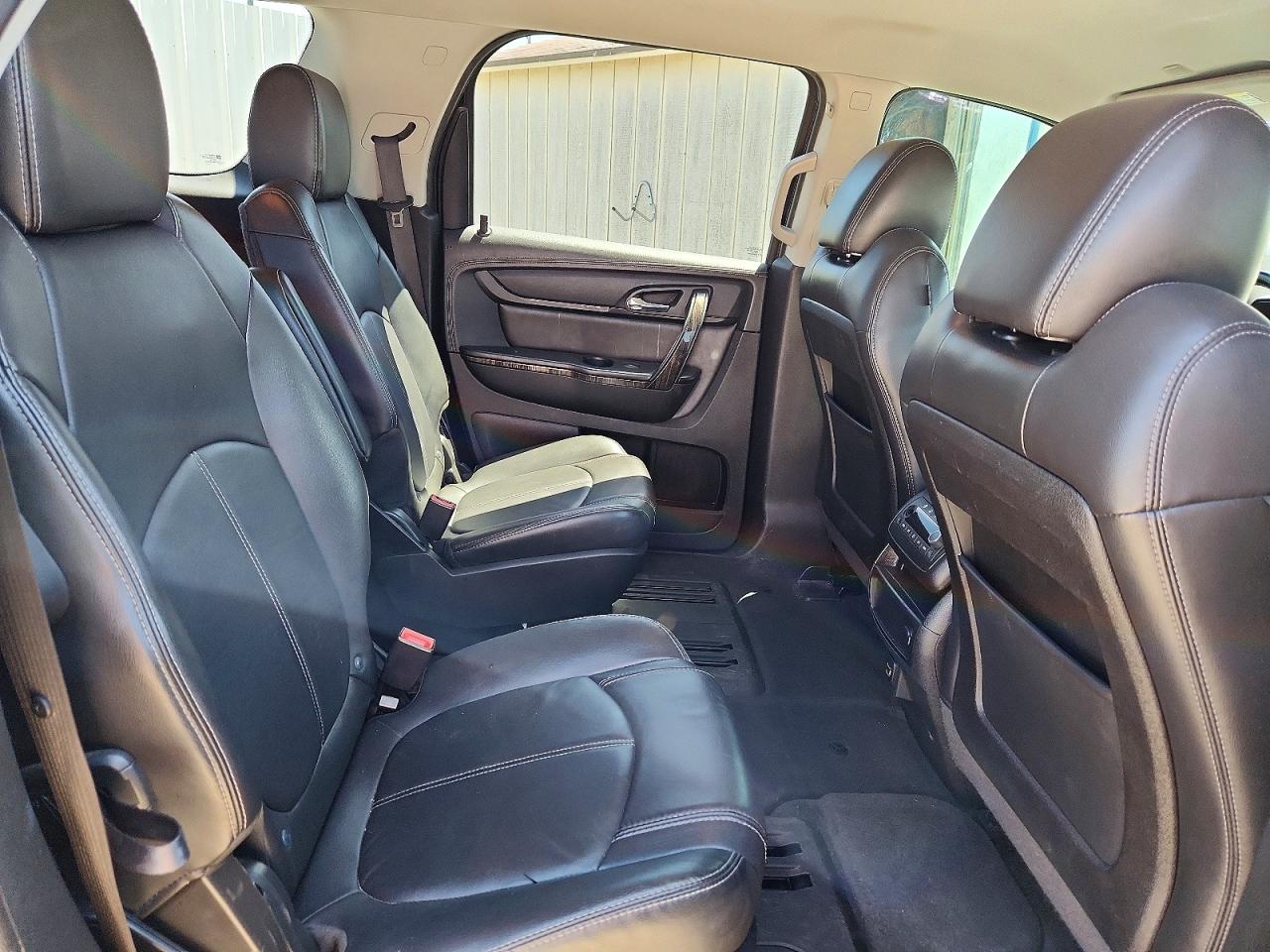 GMC Acadia Slt-2