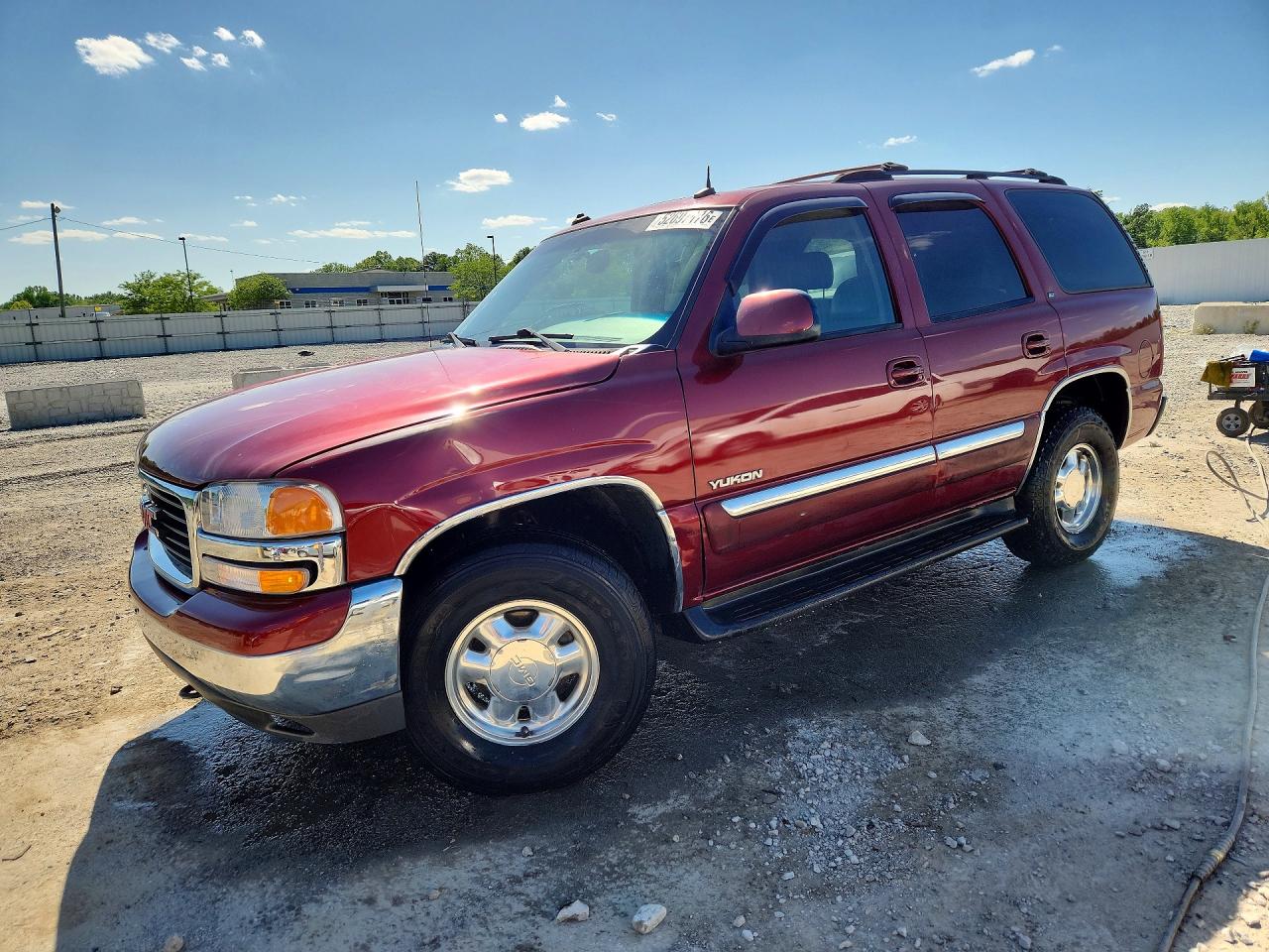 Salvage GMC Yukon Image