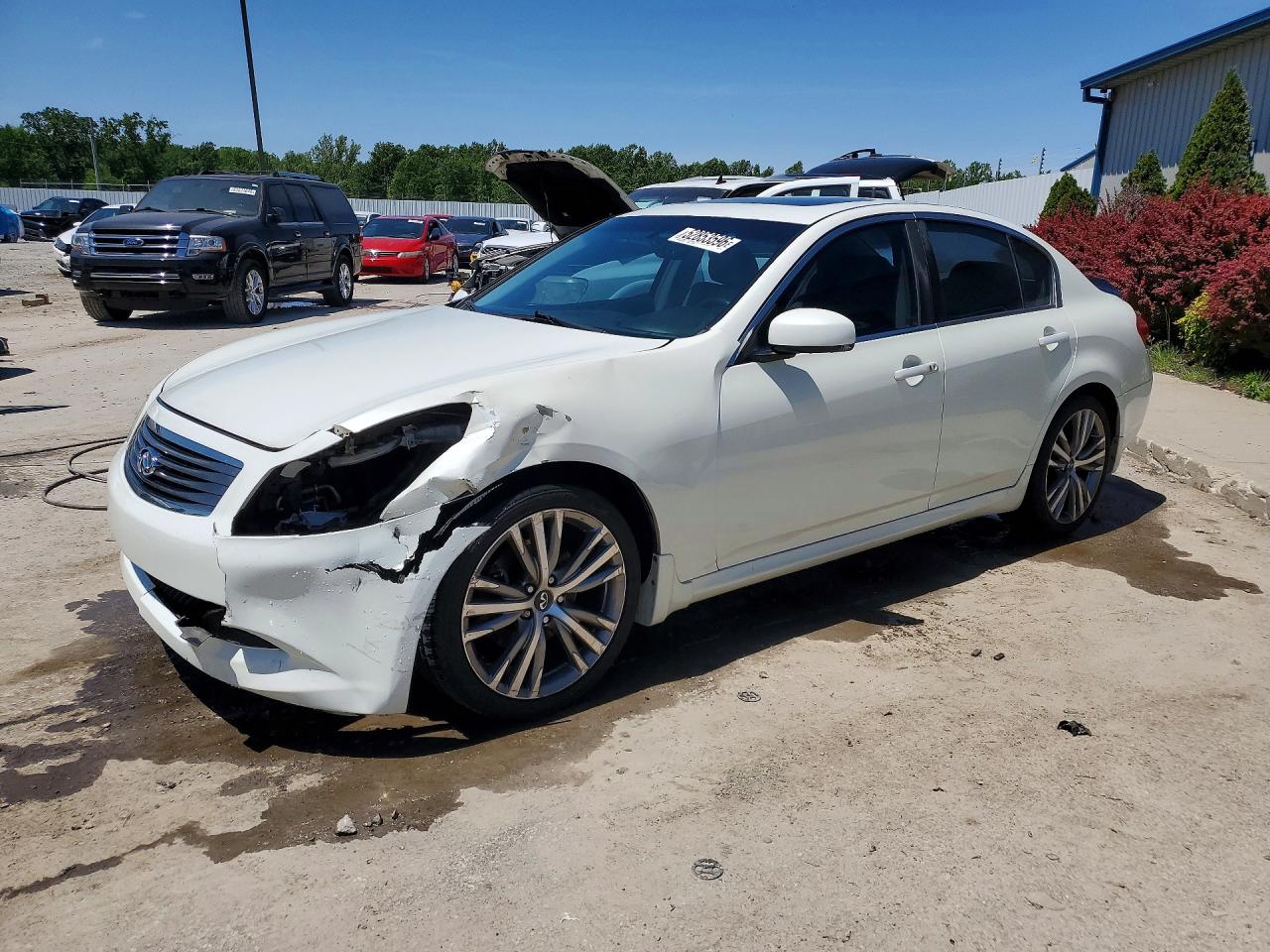 Salvage INFINITI G35 Image