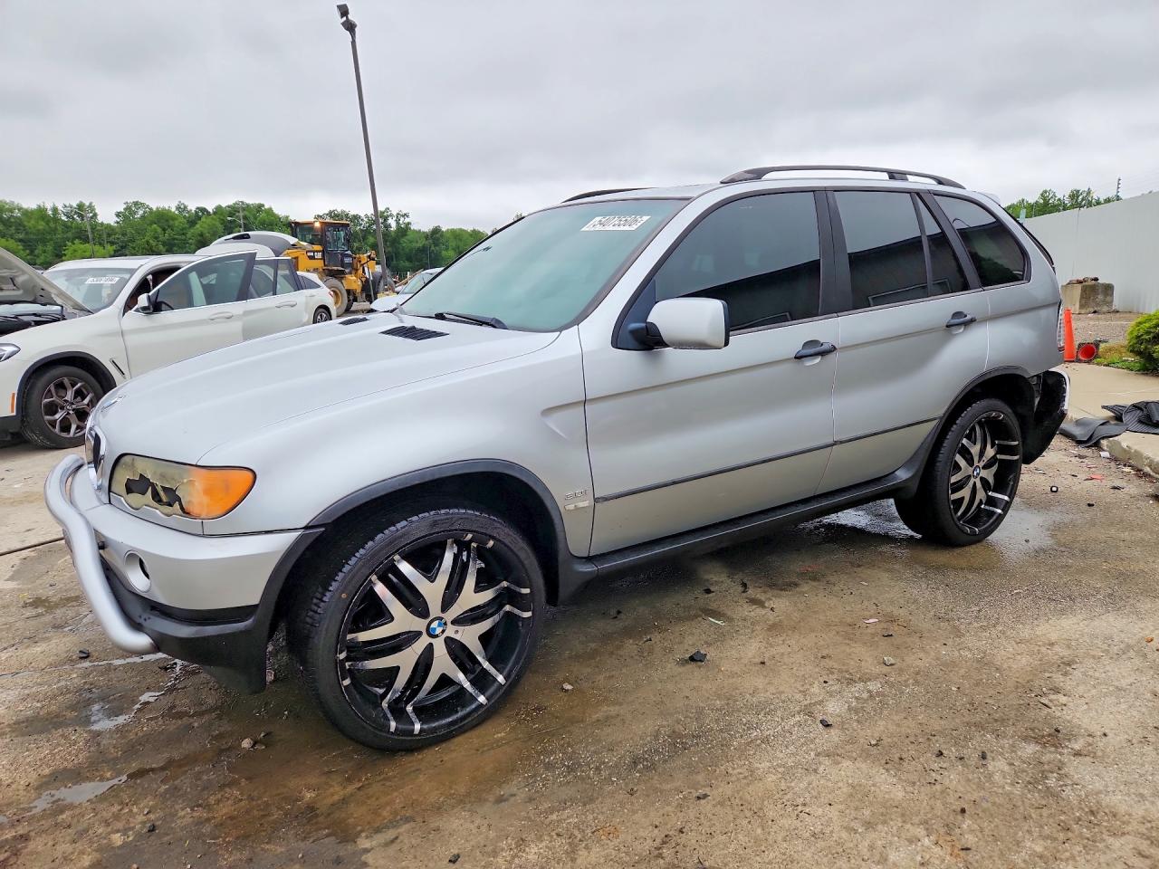 Salvage BMW X Series Image