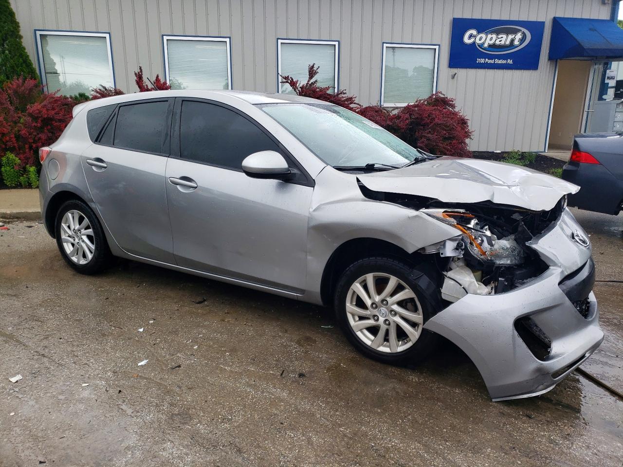 Mazda 3 I
