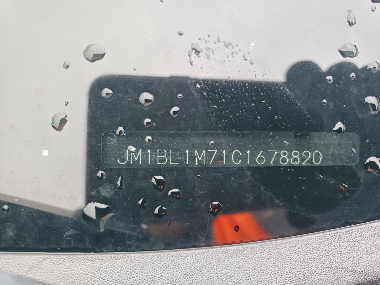 Mazda 3 I