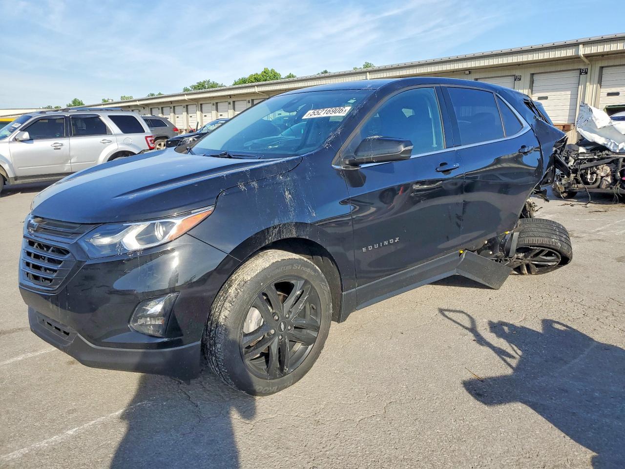 Salvage Chevrolet Equinox Image