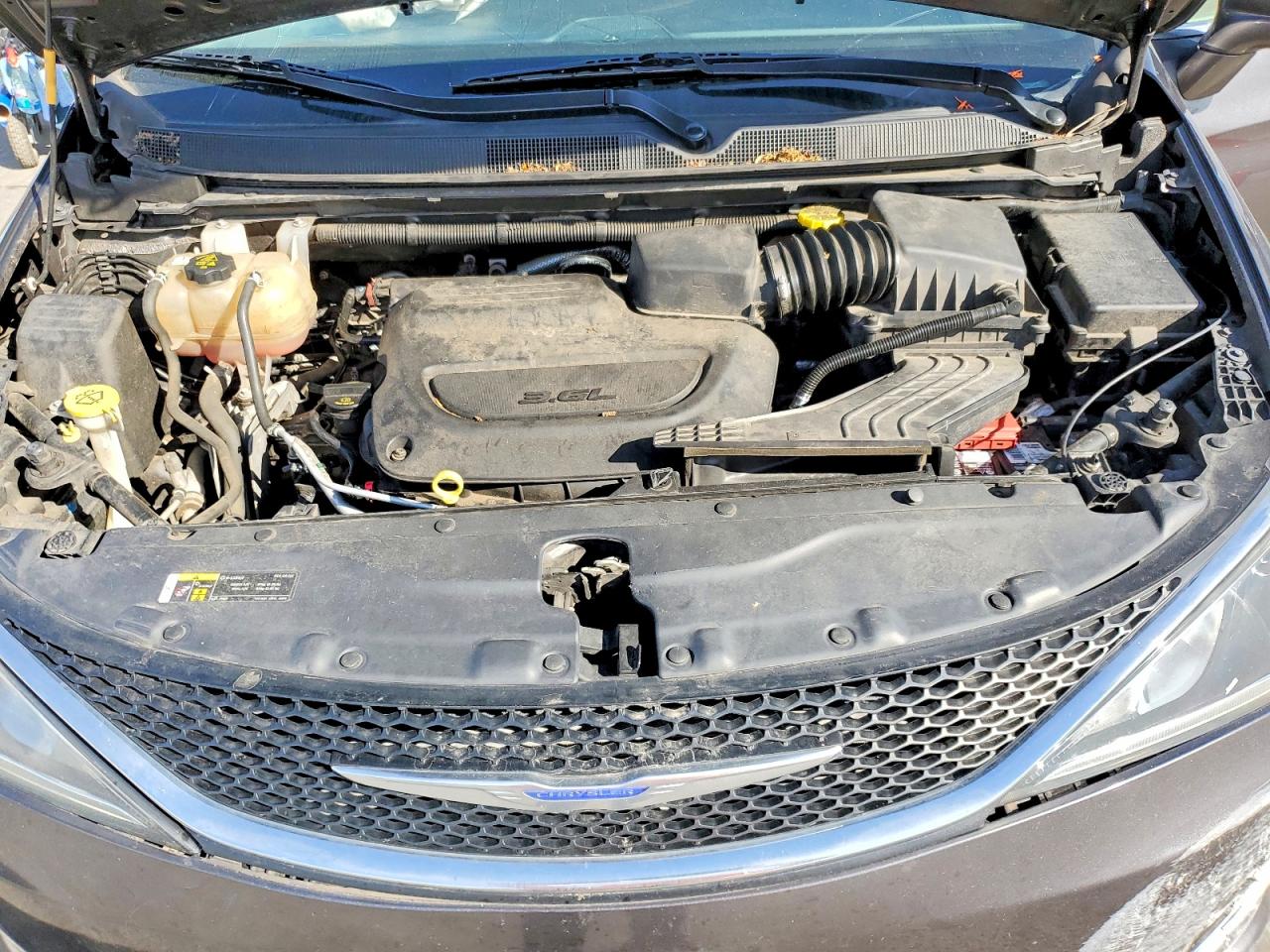 Chrysler Pacifica Touring L
