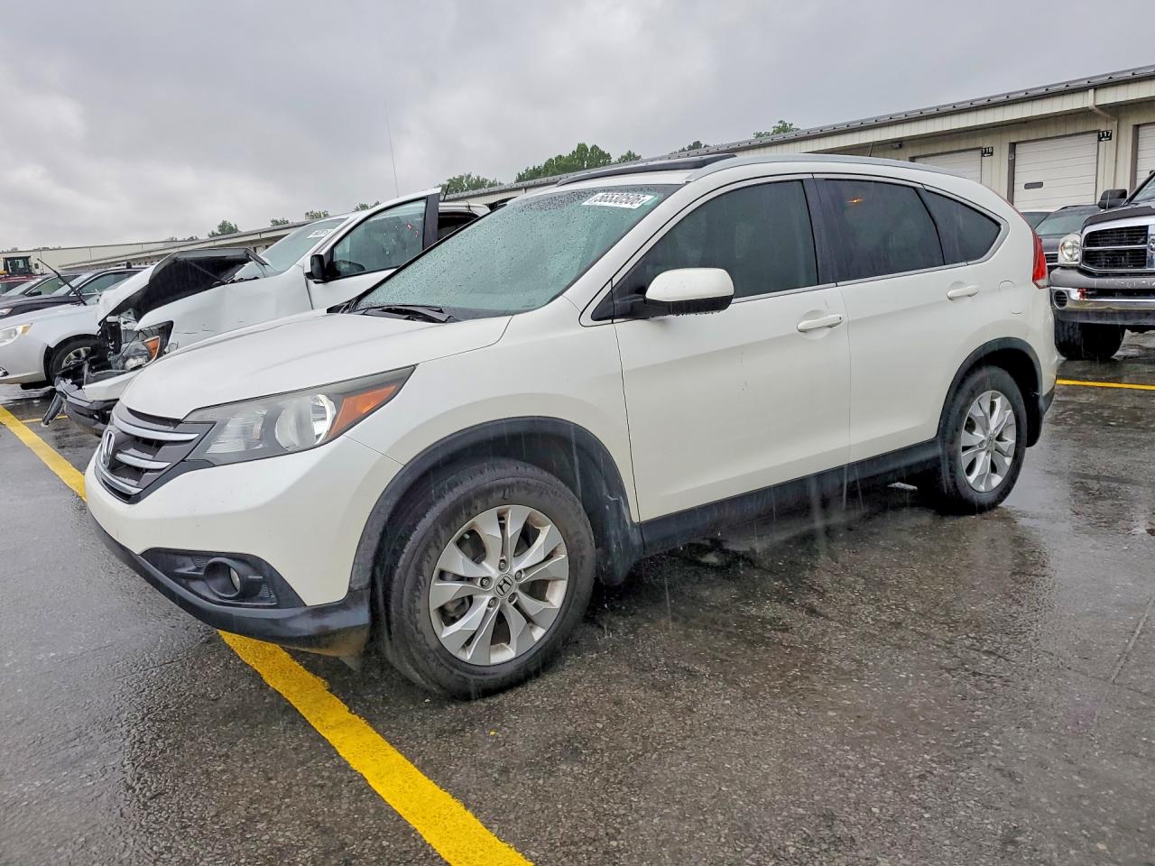 Salvage Honda Crv Image