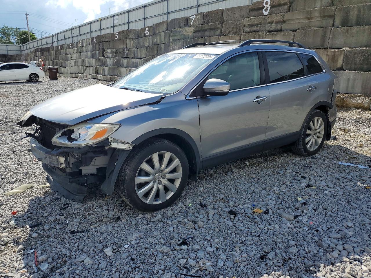 Salvage Mazda Cx Image