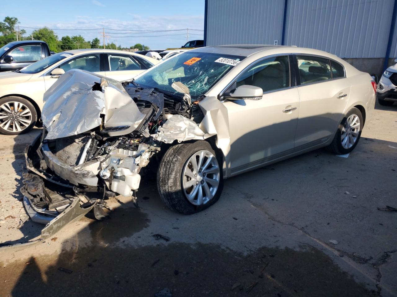 Salvage Buick LaCrosse Image