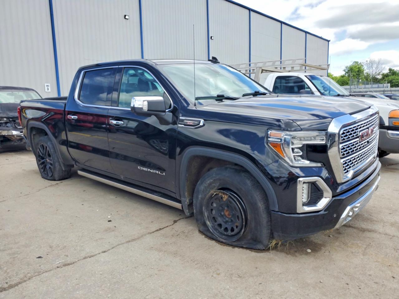 GMC Sierra K1500 Denali