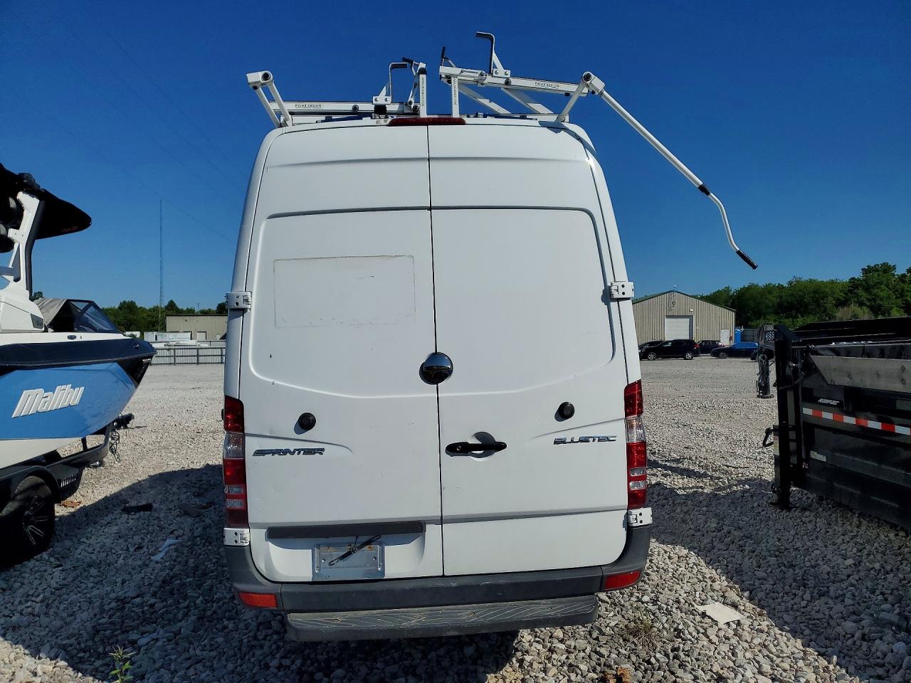 Freightliner Sprinter 2500