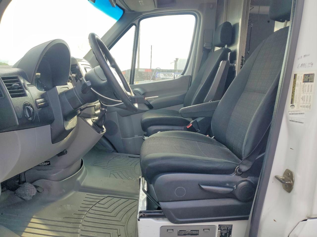 Freightliner Sprinter 2500