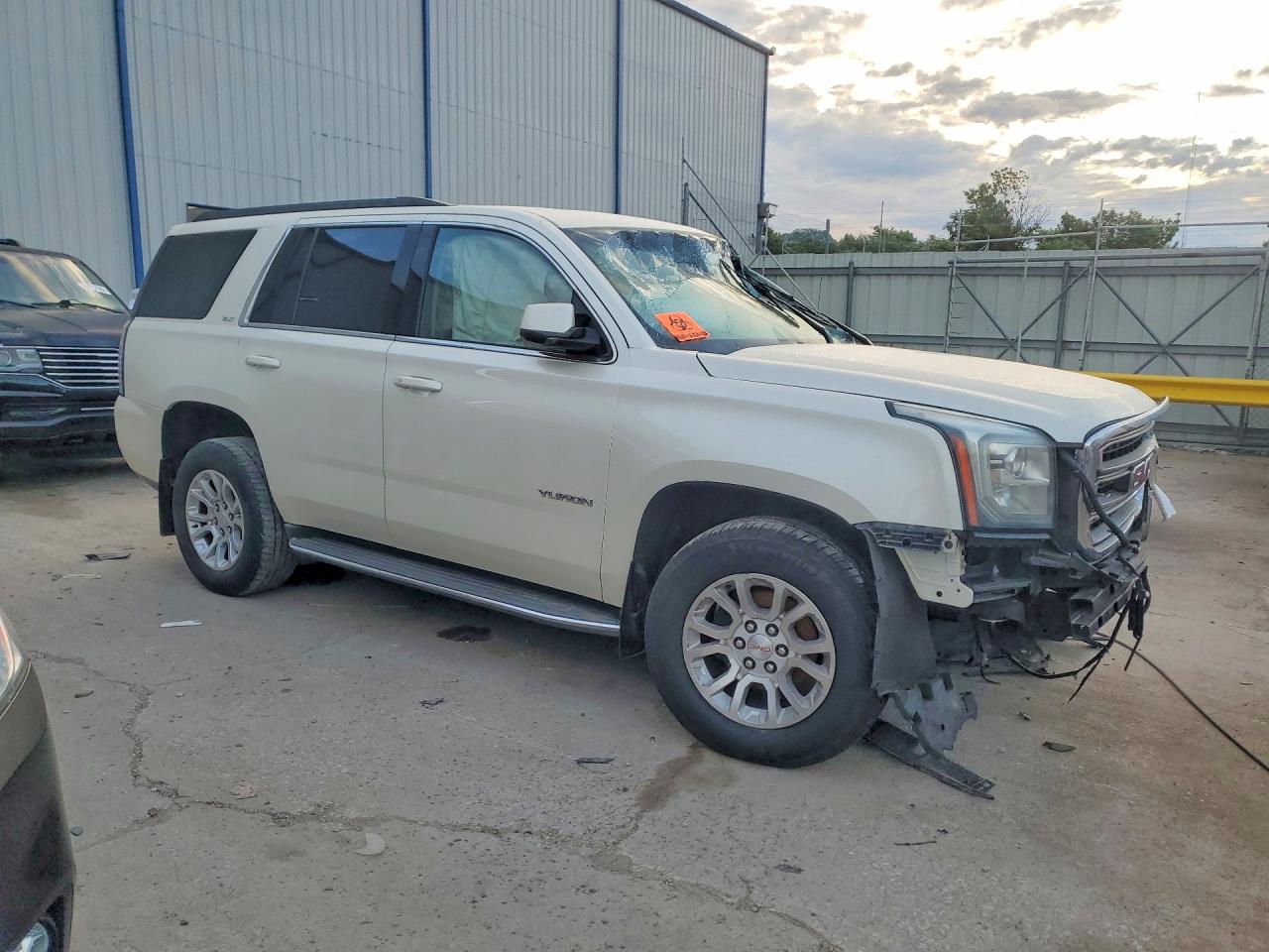GMC Yukon Slt