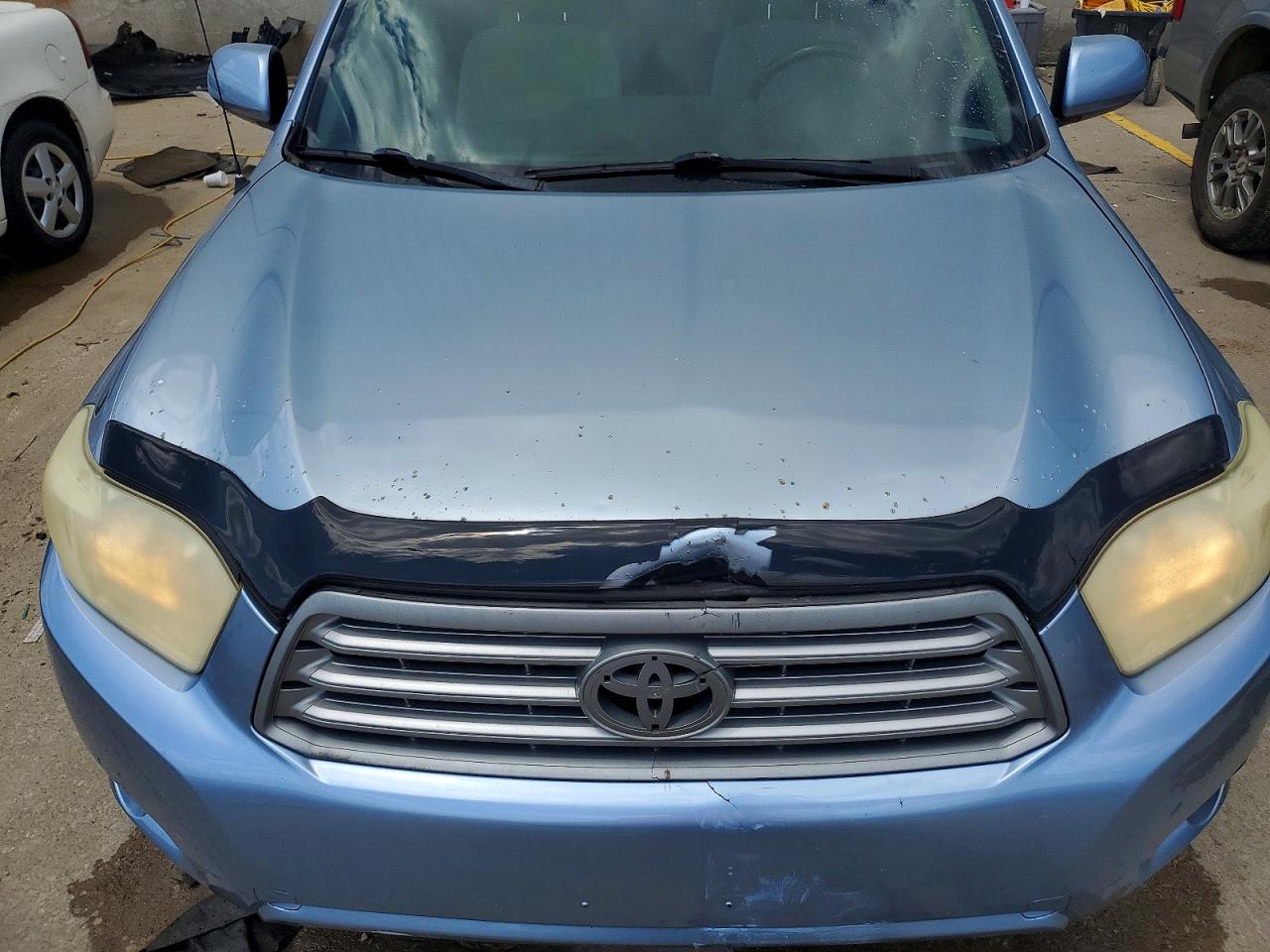 Toyota Highlander Base