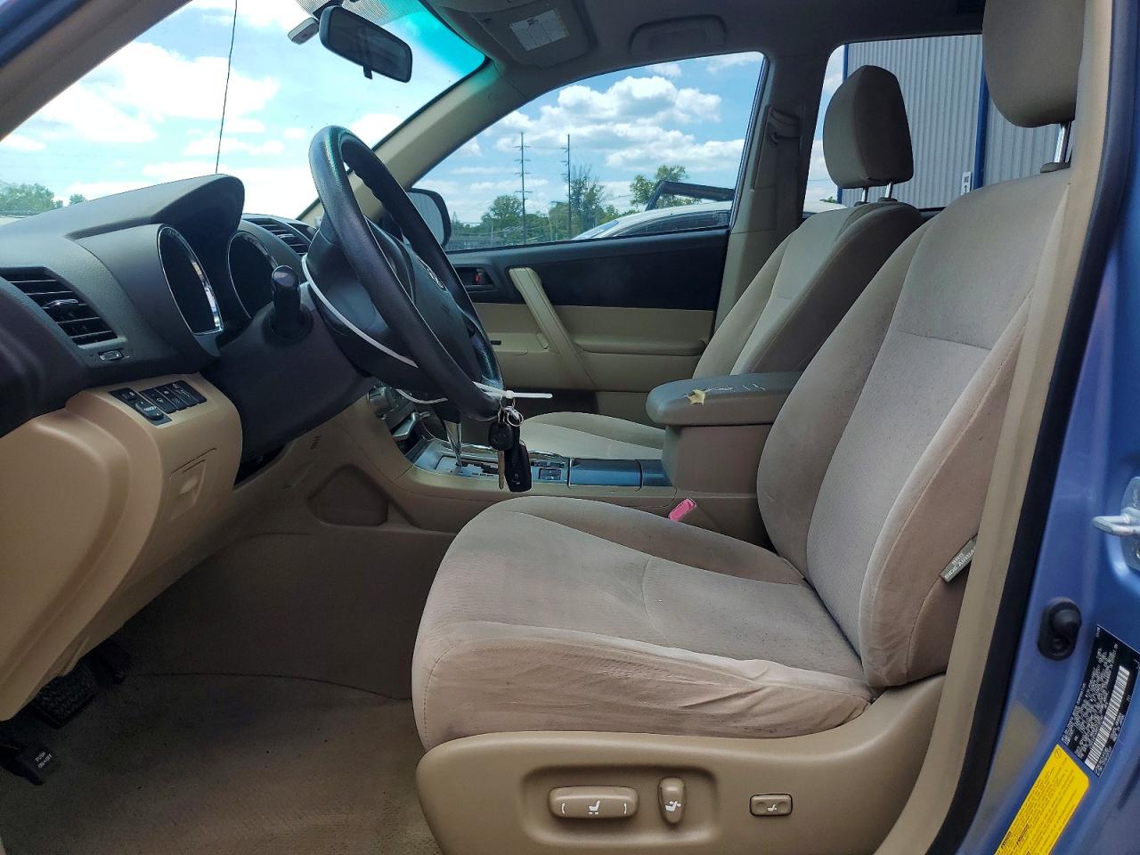 Toyota Highlander Base