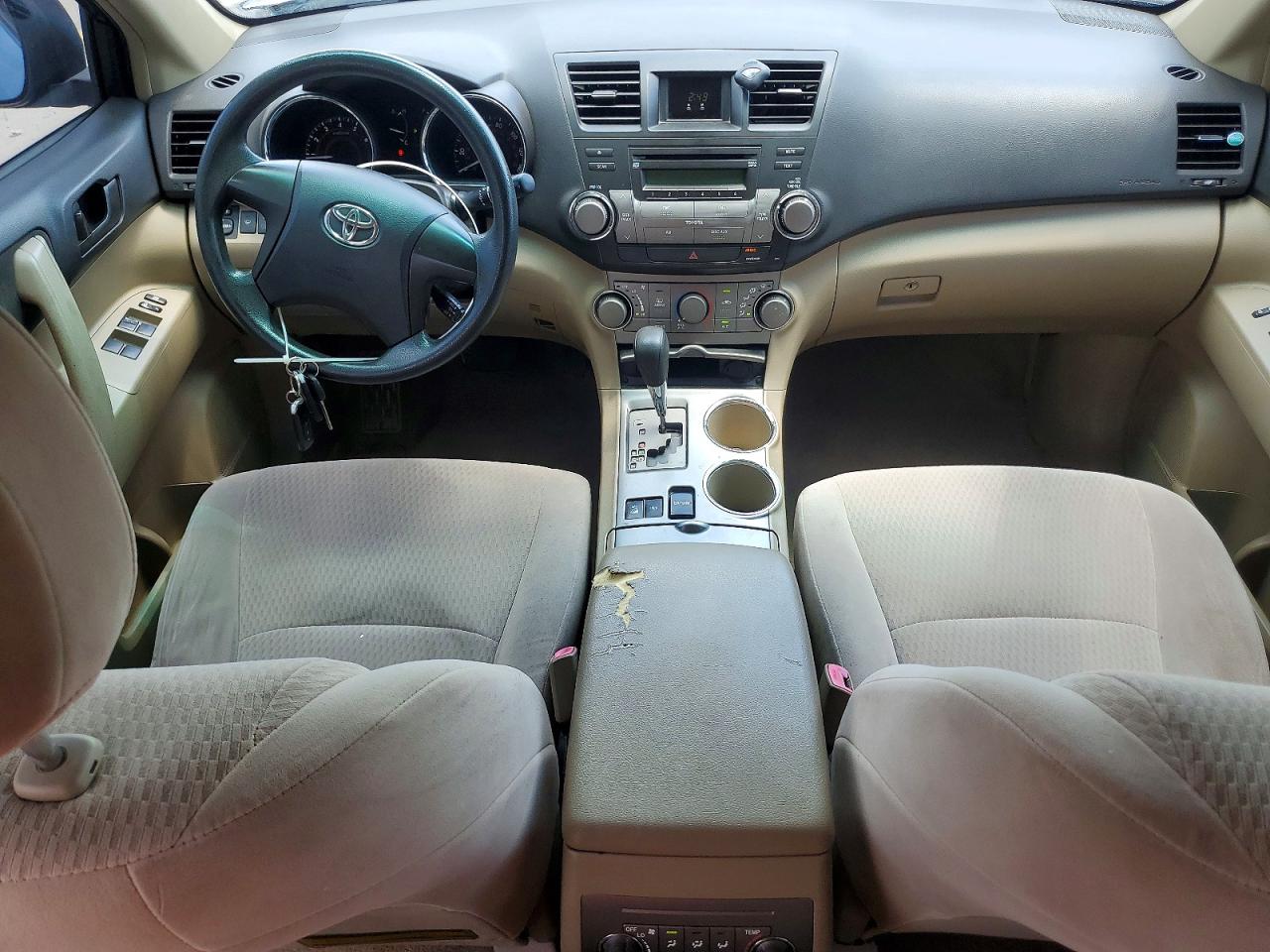 Toyota Highlander Base