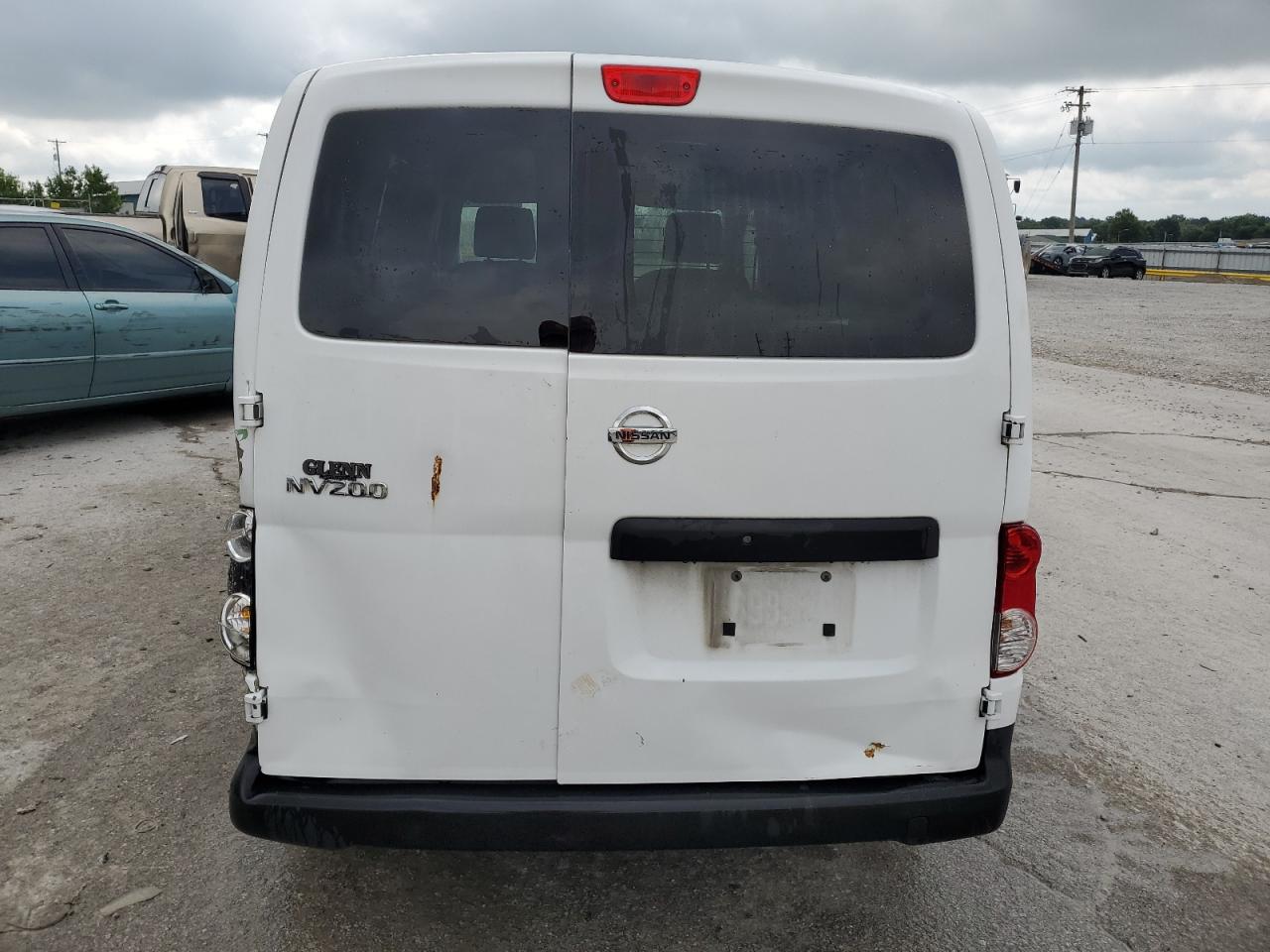 Nissan Nv S
