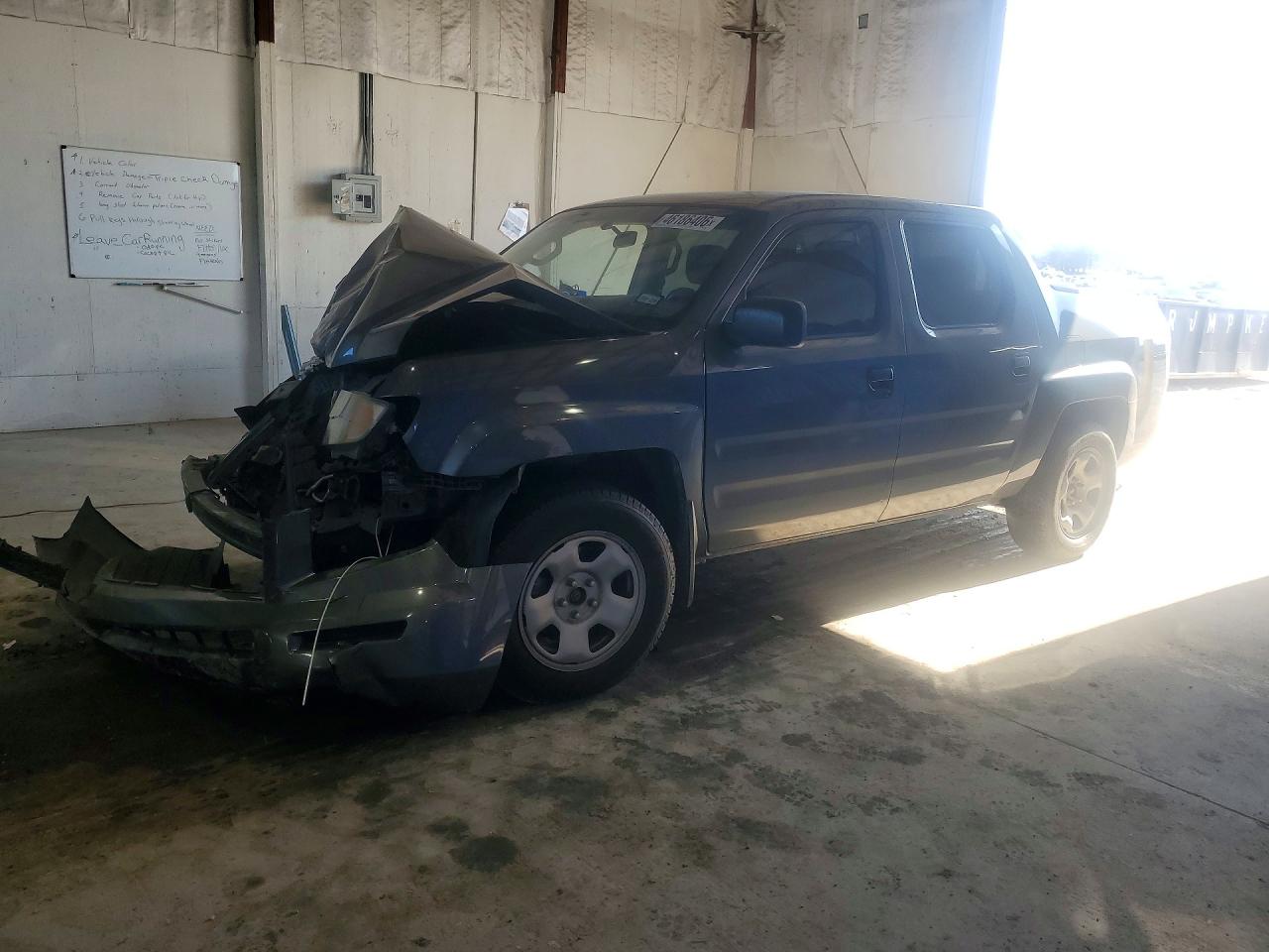 Salvage Honda Ridgeline Image