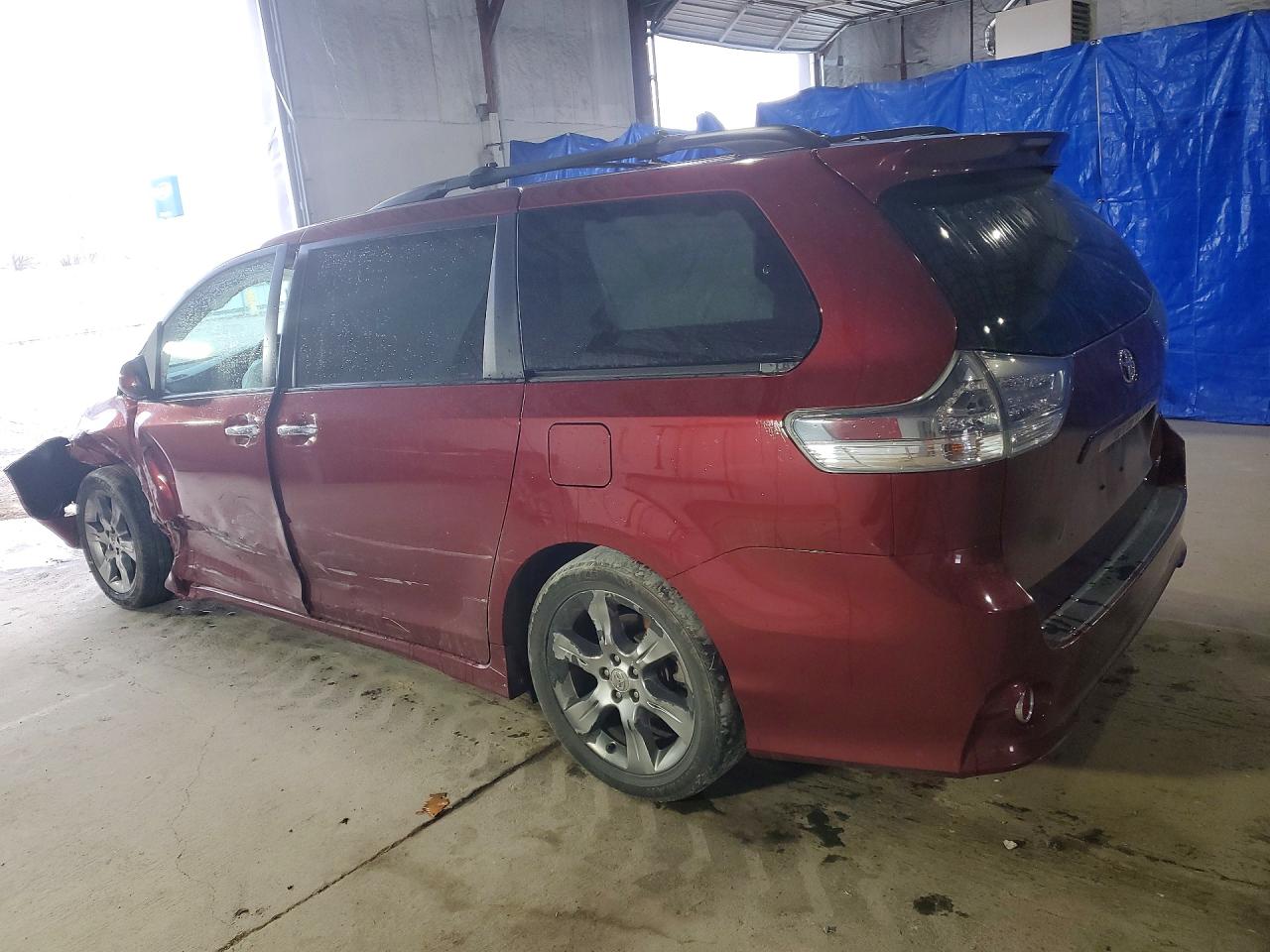 Toyota Sienna Se 8-passenger