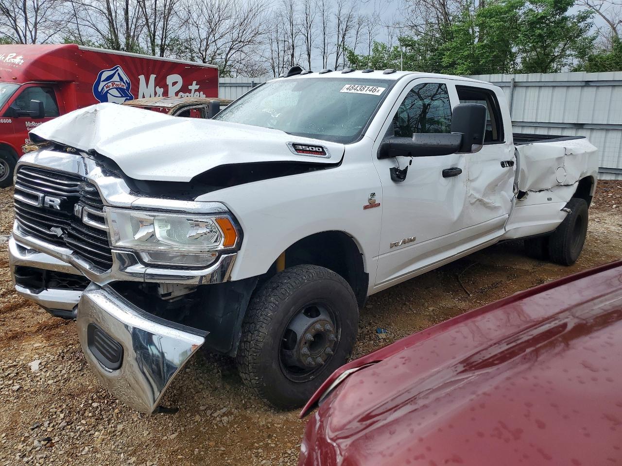 Salvage Ram 3500 Image