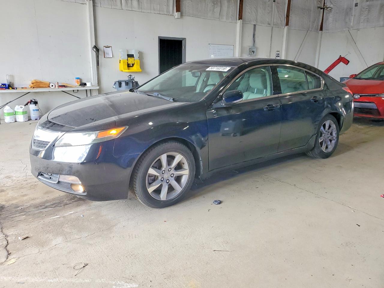 Salvage Acura TL Image
