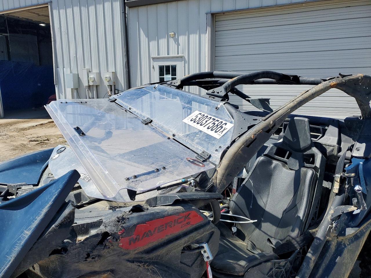 Can-Am Maverick X3