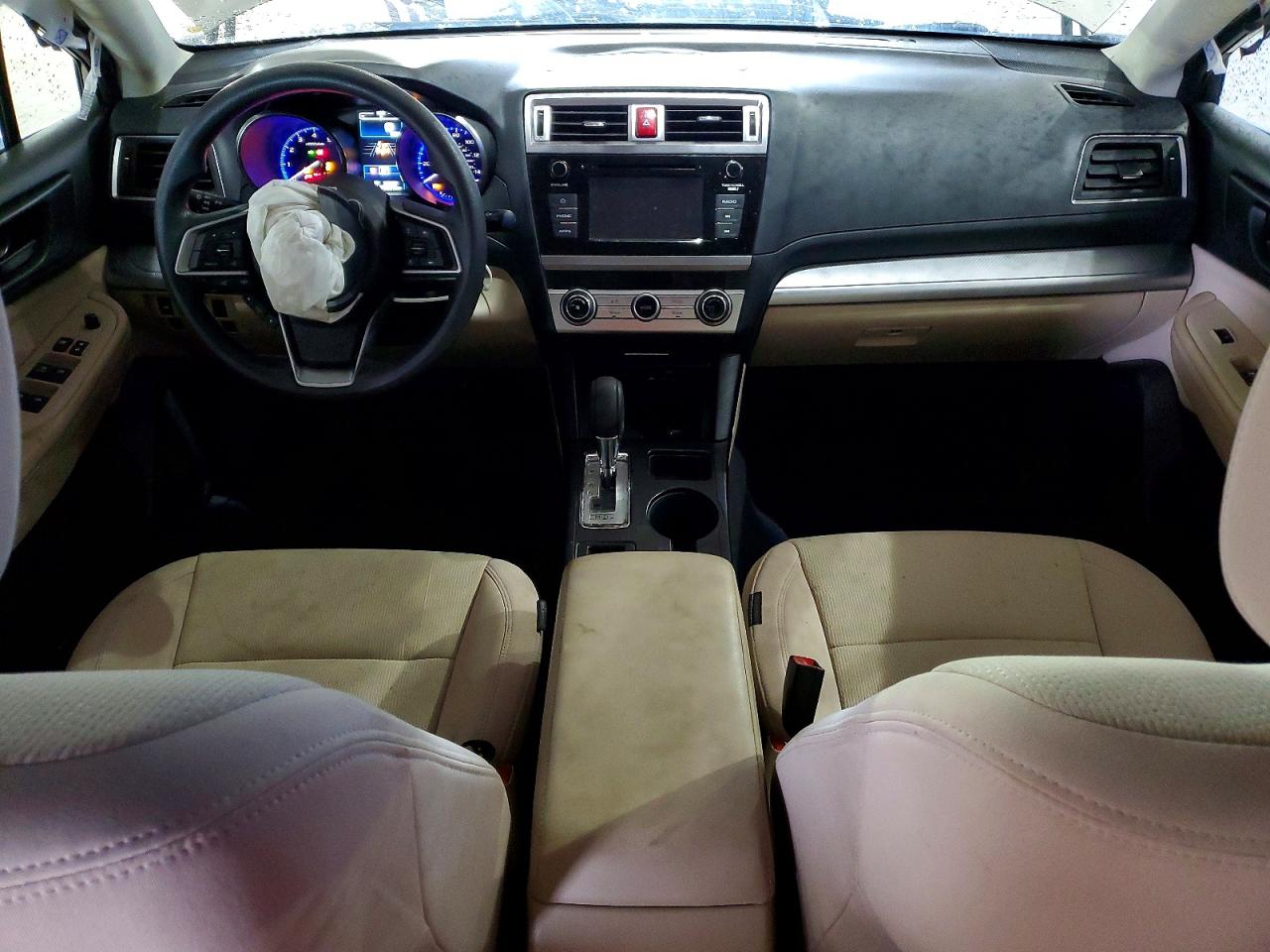 Subaru Legacy 2.5i