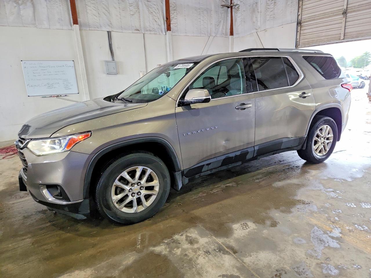 Salvage Chevrolet Traverse Image