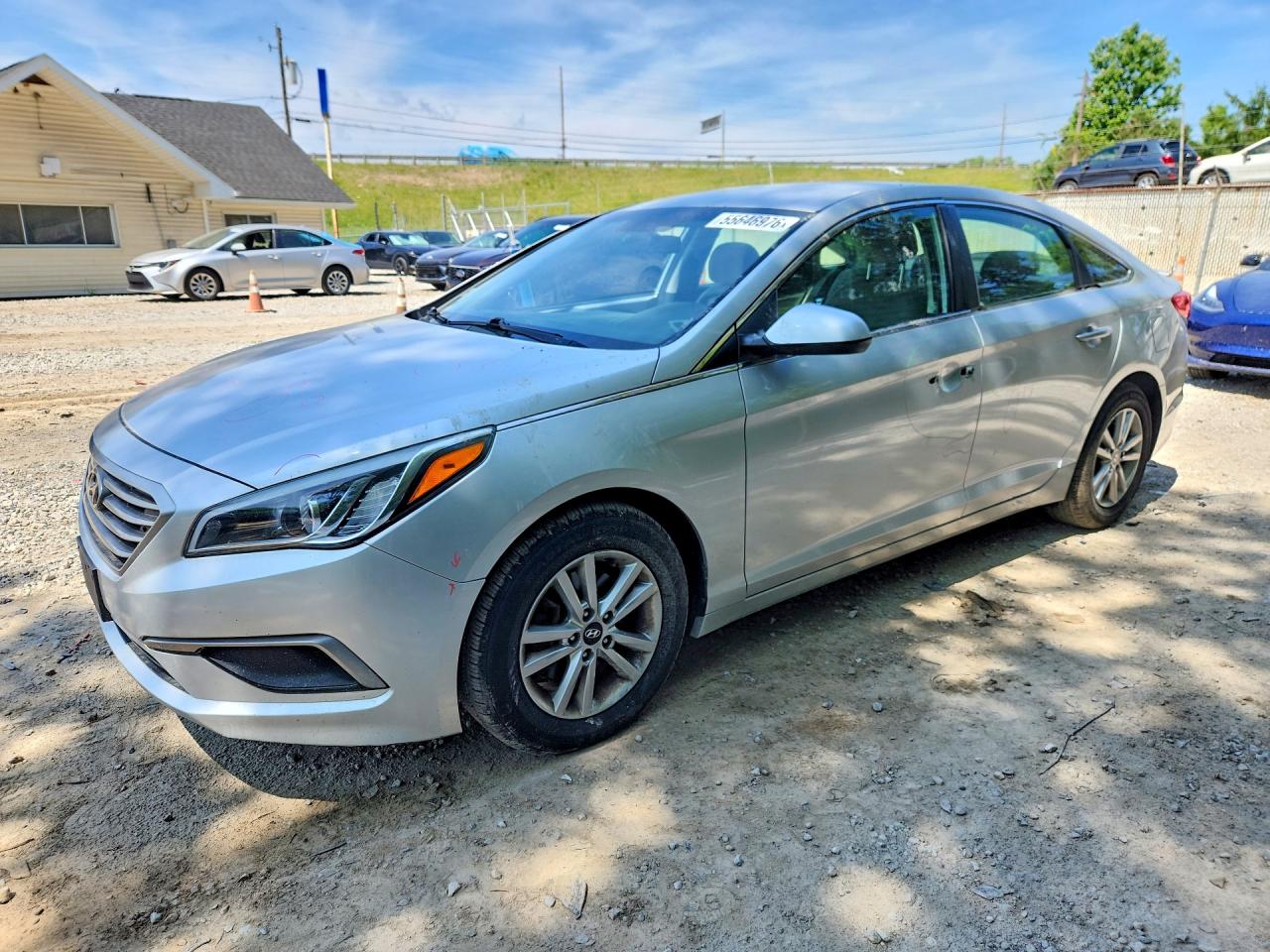 Salvage Hyundai SONATA Image