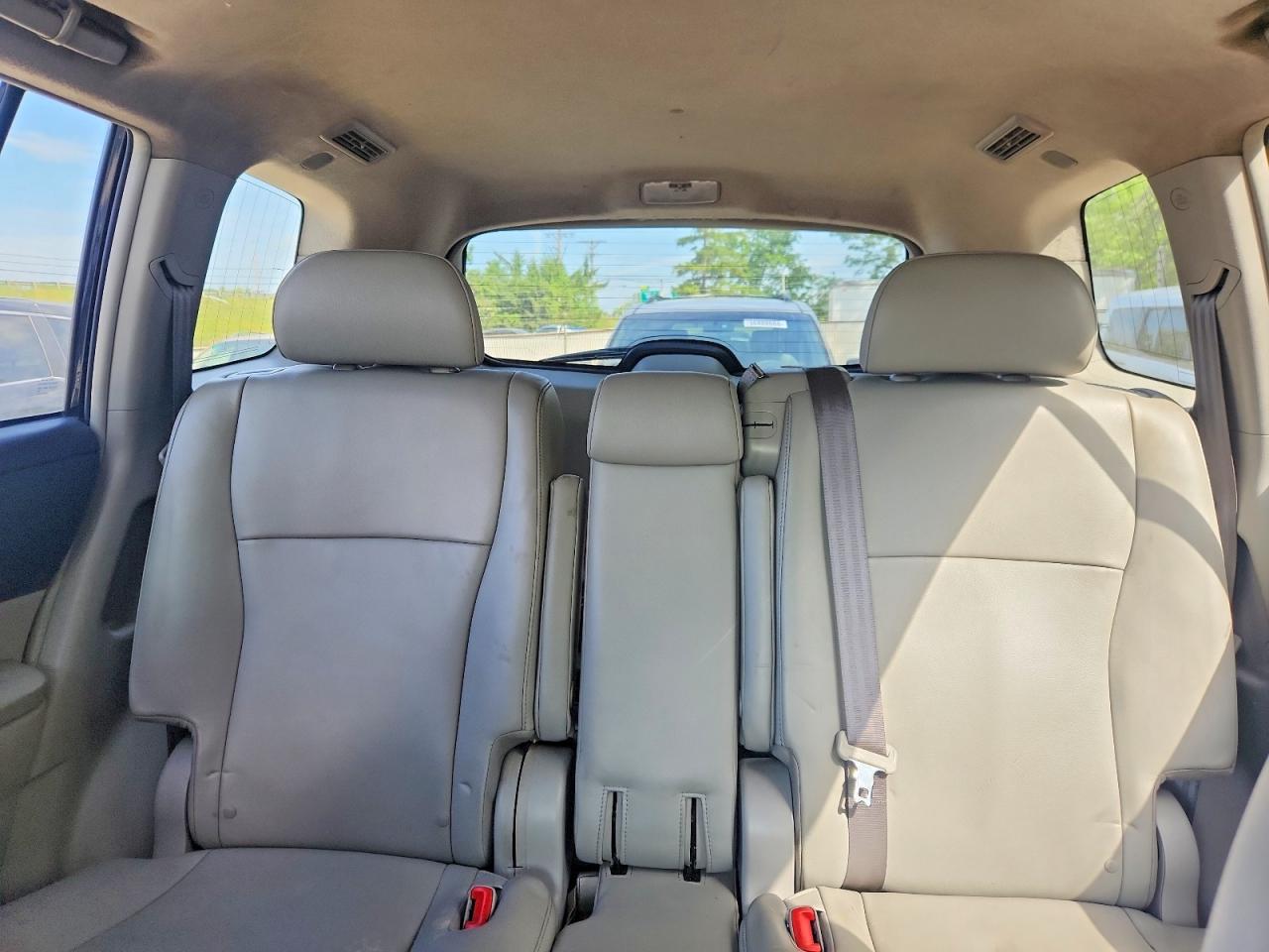 Toyota Highlander Se