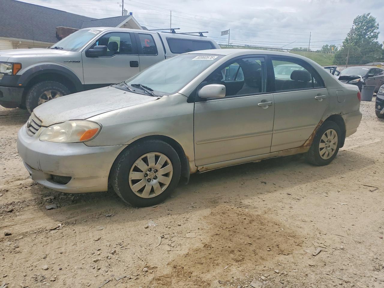 Salvage Toyota Corolla Image