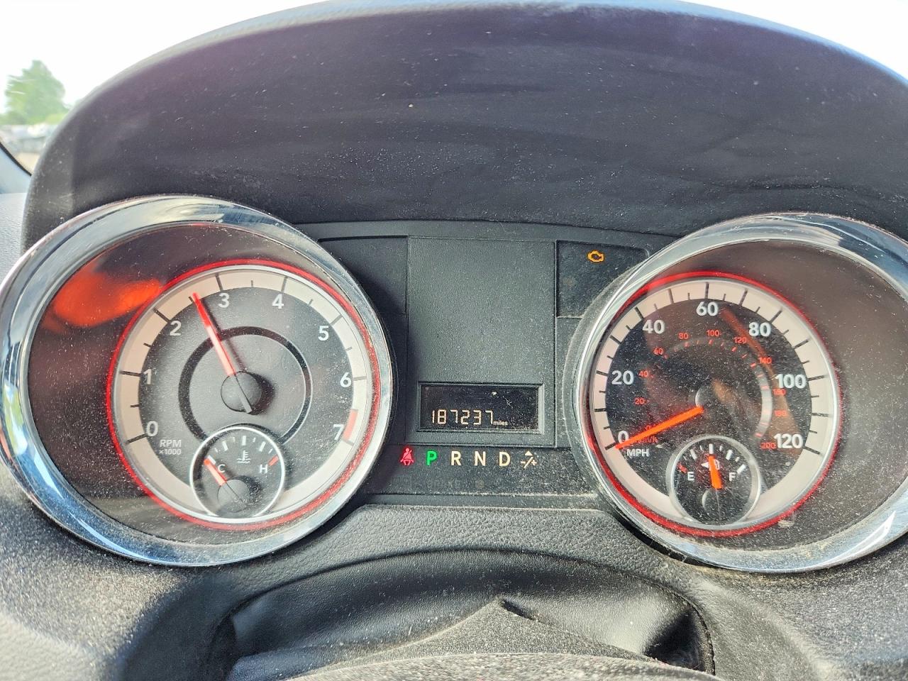 Dodge Caravan Sxt