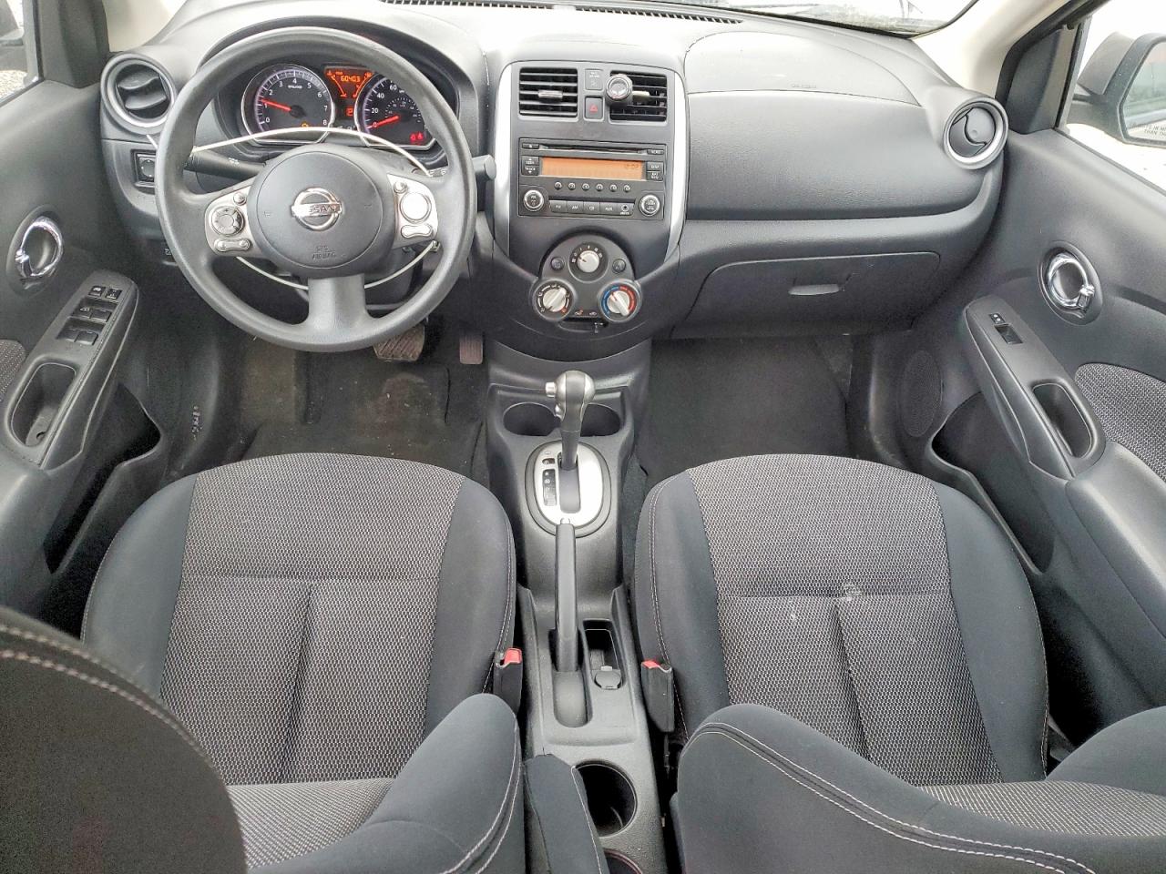 Nissan Versa S