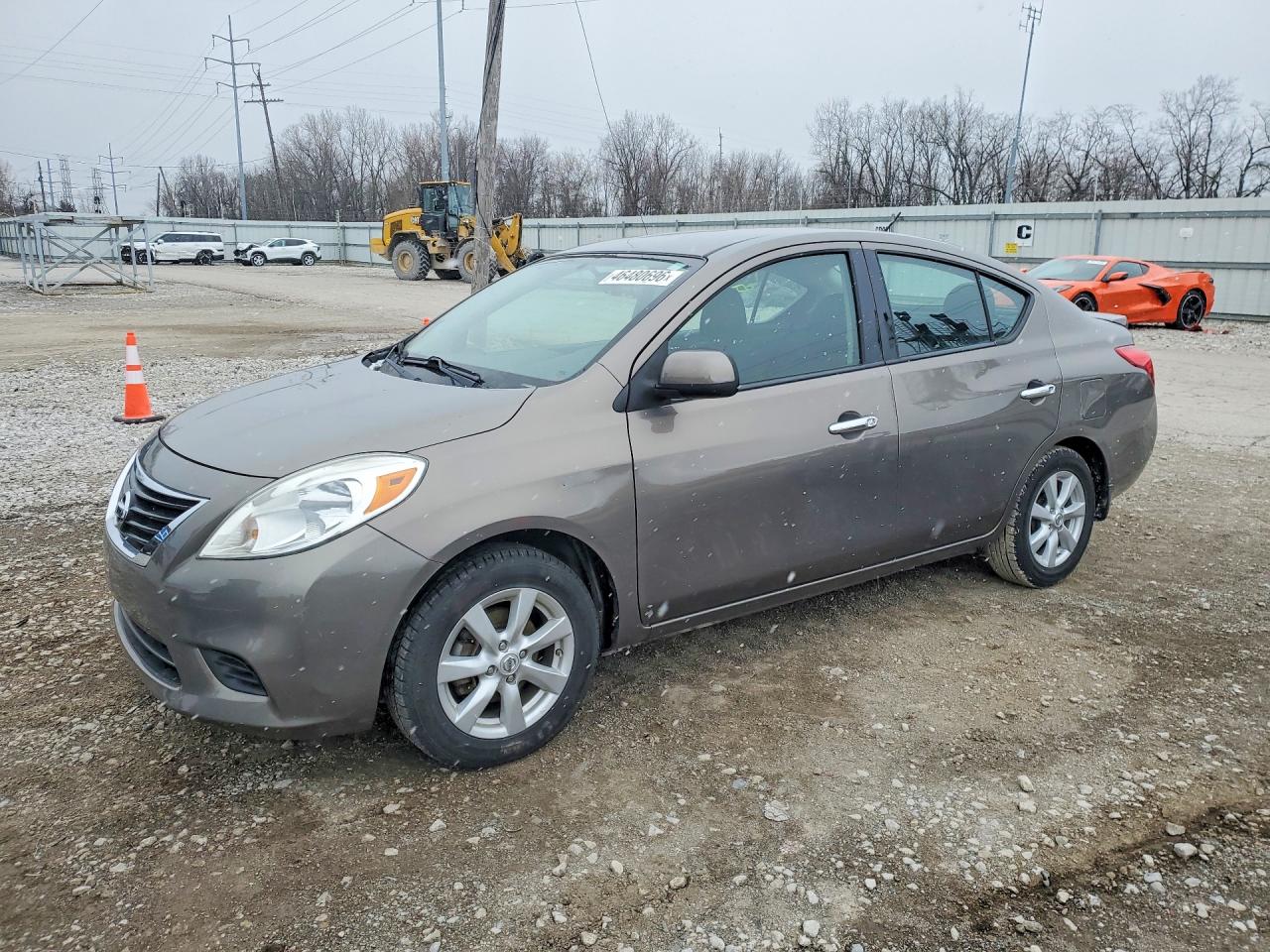 Salvage Nissan Versa Image