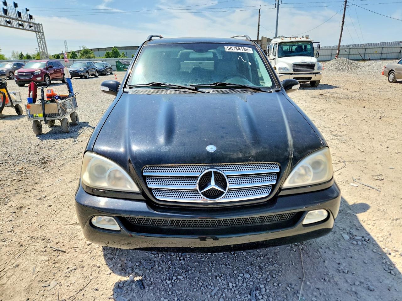 Mercedes-Benz M-Class 500