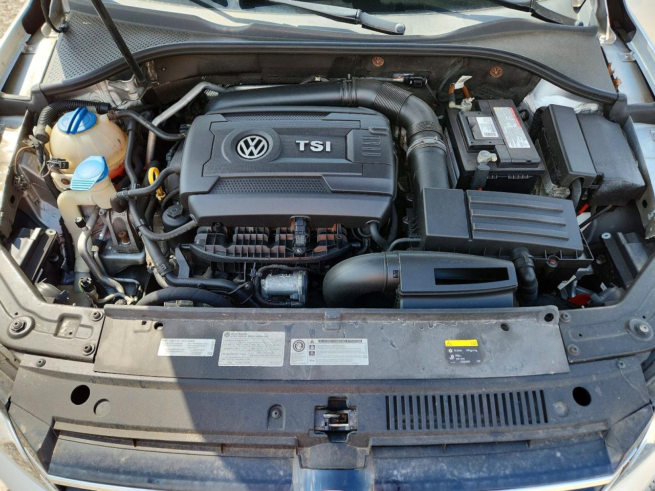 Volkswagen Passat S