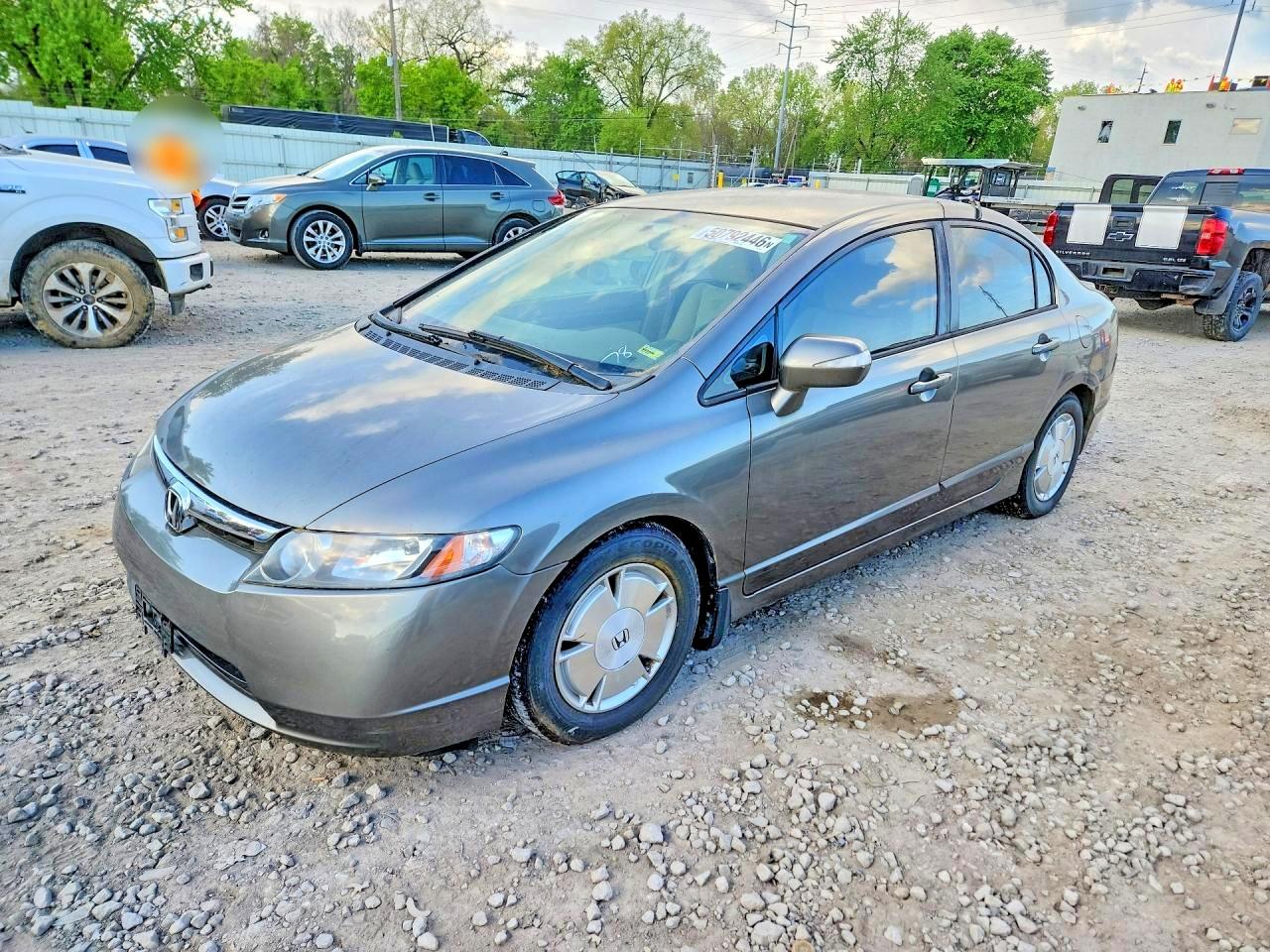 Salvage Honda Civic Image