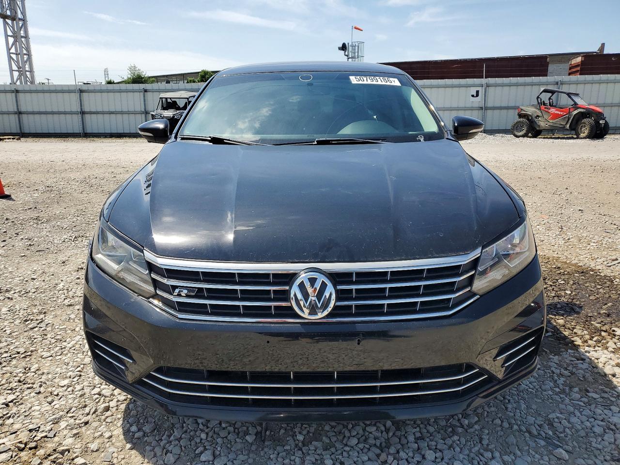 Volkswagen Passat S