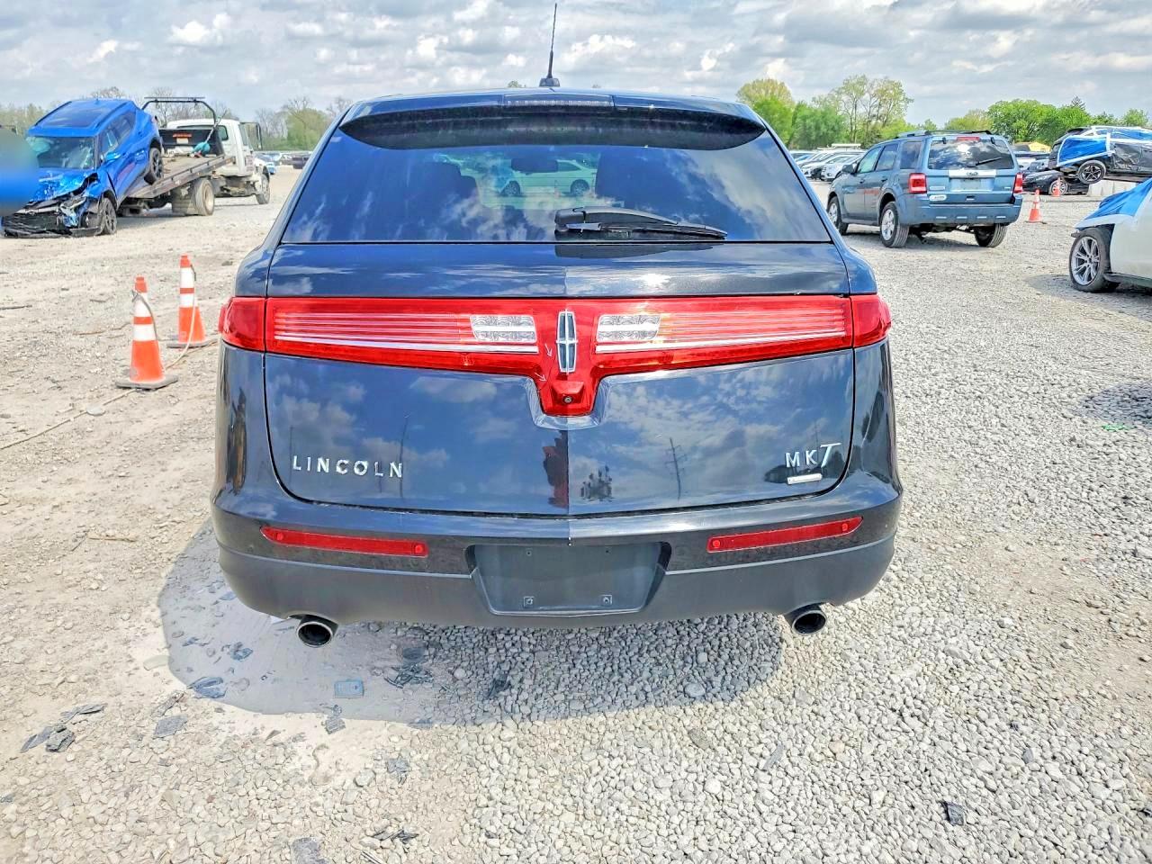 Lincoln MKT
