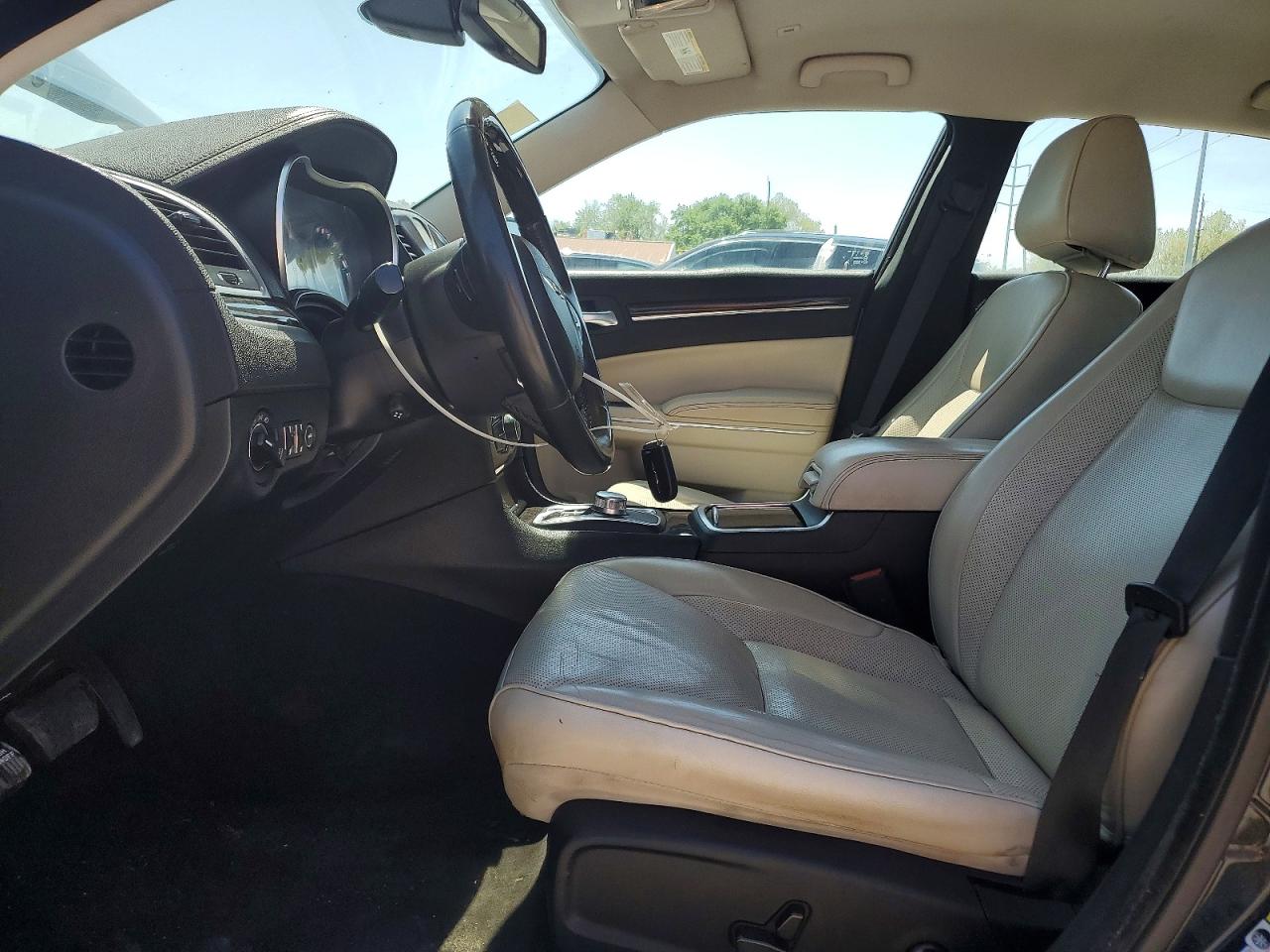 Chrysler 300 Limited