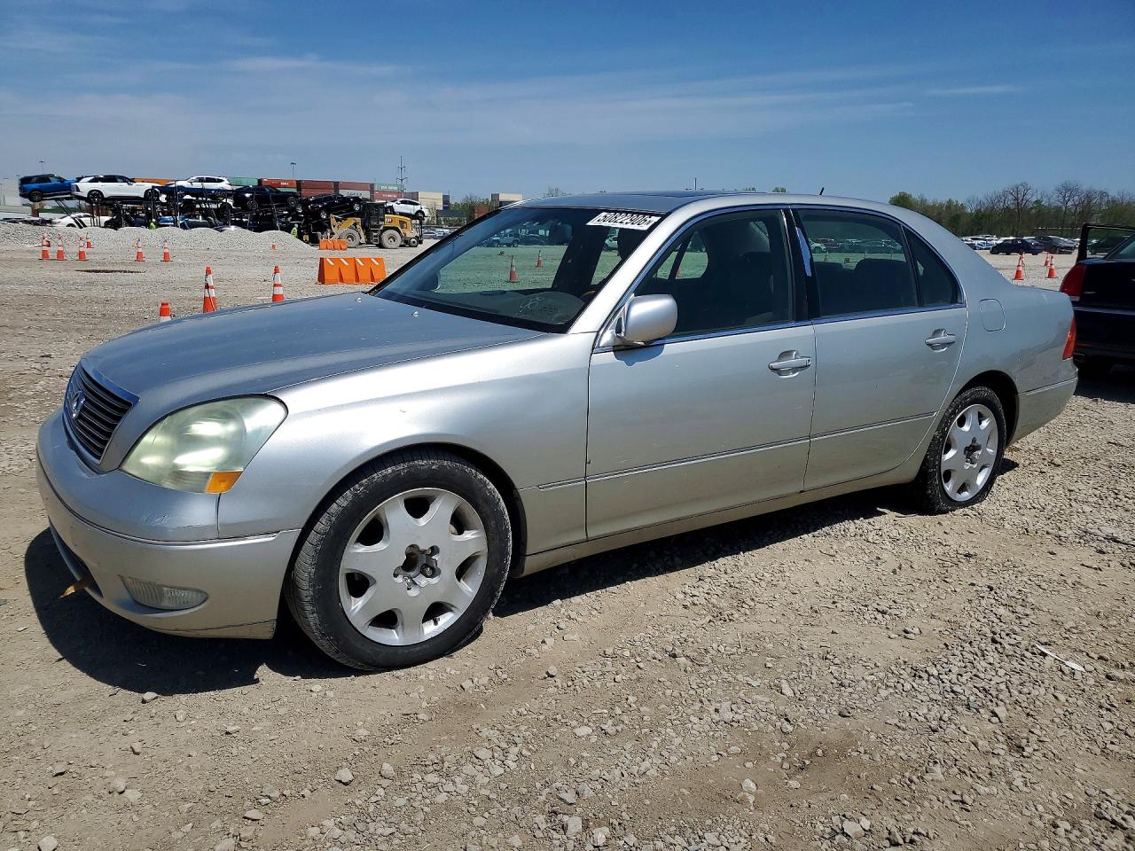 Salvage Lexus LS Image